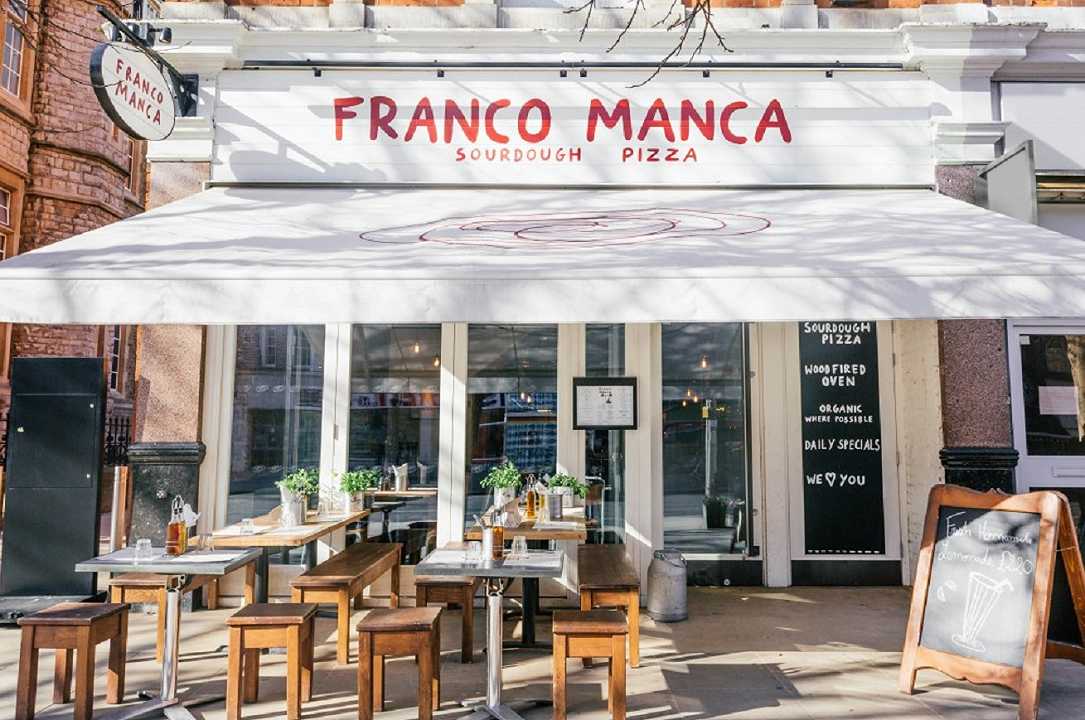Pizze ai senzatetto in Regno Unito: la campagna antispreco di Franco Manca