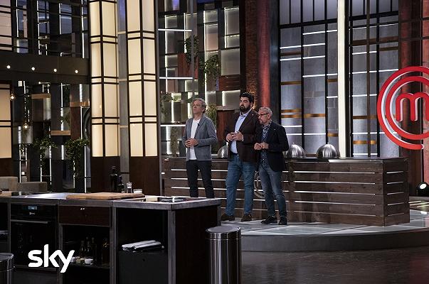 MasterChef Italia 9, sesta puntata: ospiti la chef Ravinder Bhogal e l’agrumicoltore Niels Rodin