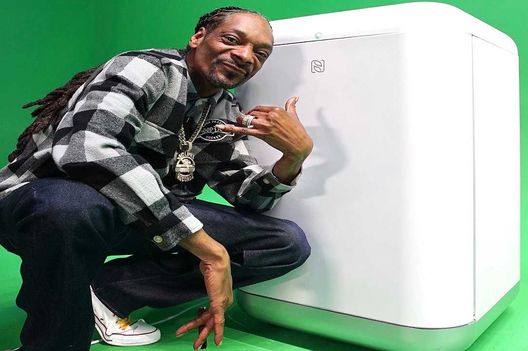 Snoop Dogg: la catena Dunkin’ gli dedica un panino vegetale, il Beyond DO-Double G Sandwich