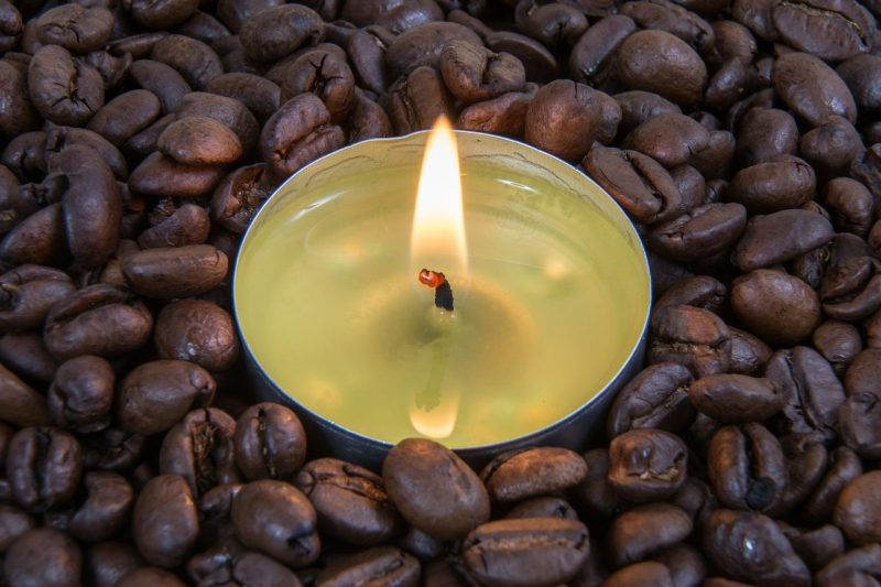 candele al caffè