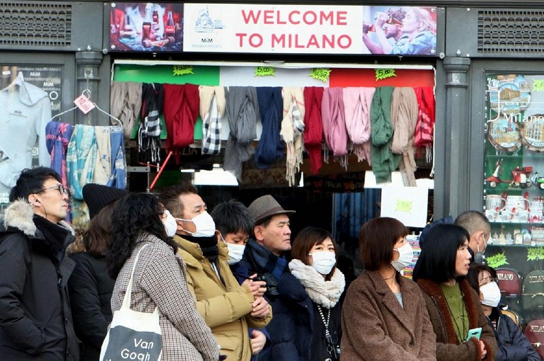 Coronavirus, effetti su ristoranti e negozi: a Milano 40 mila turisti cinesi in meno