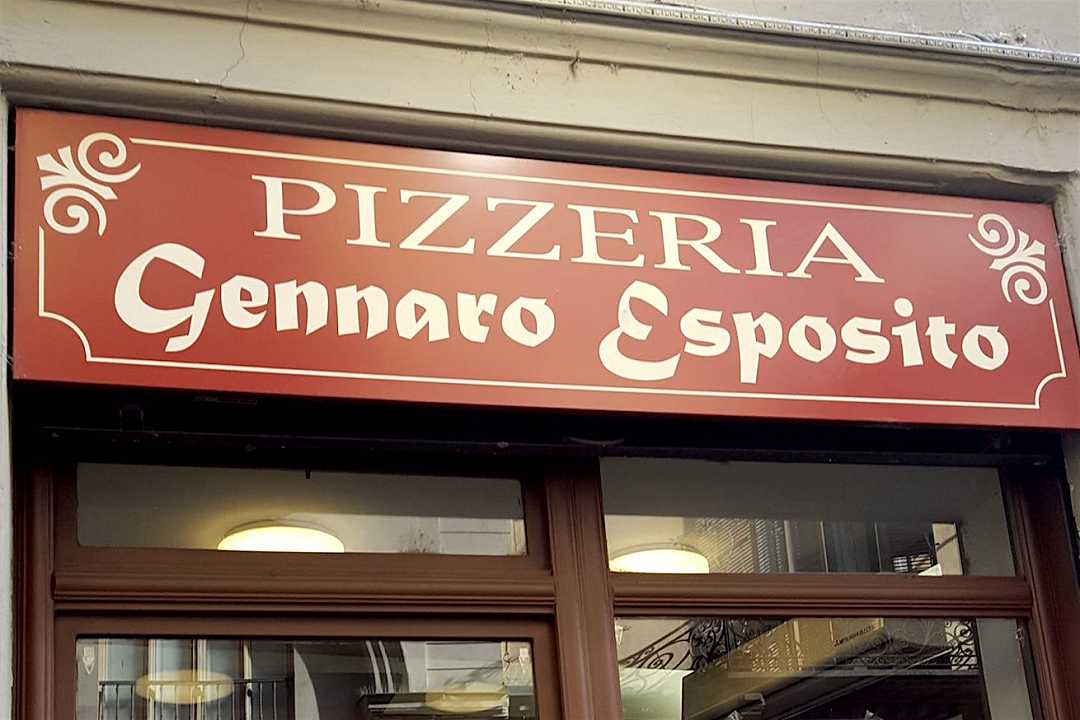 Gennaro Esposito a Torino: recensione della pizzeria napoletana (wannabe)