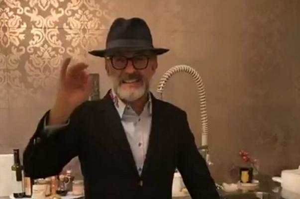 Massimo Bottura: su Instagram le videoricette dello chef