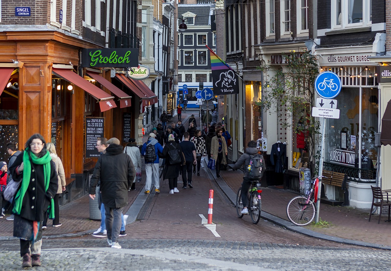 amsterdam-coffee shop