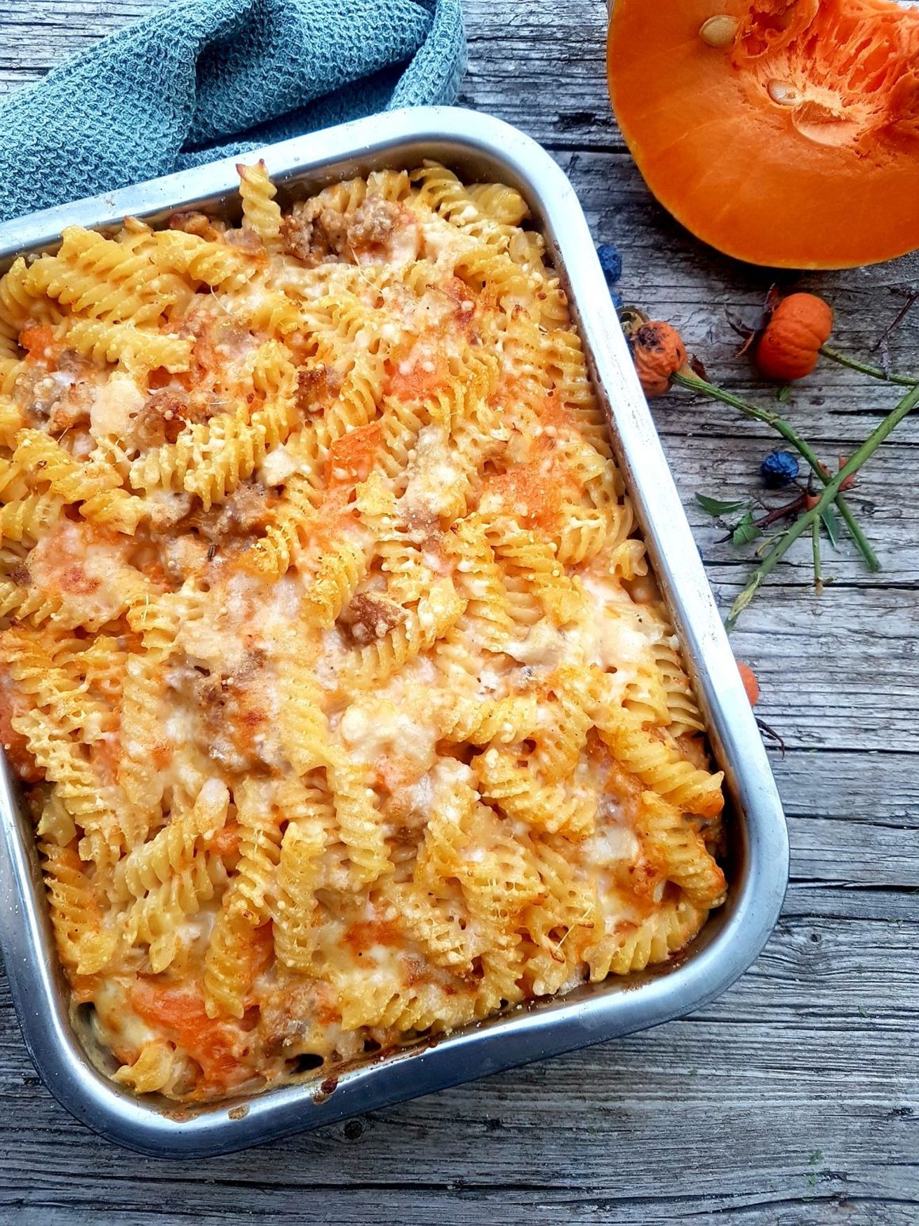 pasta-al-forno-zucca-e-salsiccia-ricetta