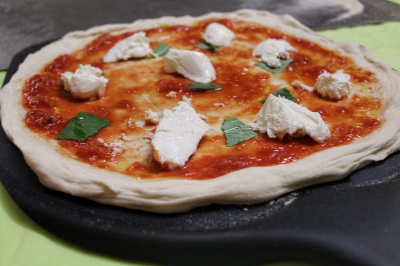 Pizza Napoletana Metodo - Pizza sulla pala
