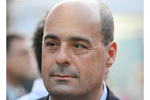 Nicola Zingaretti raccomanda il distanziamento tra i tavoli in Lazio: “Restiamo gialli”