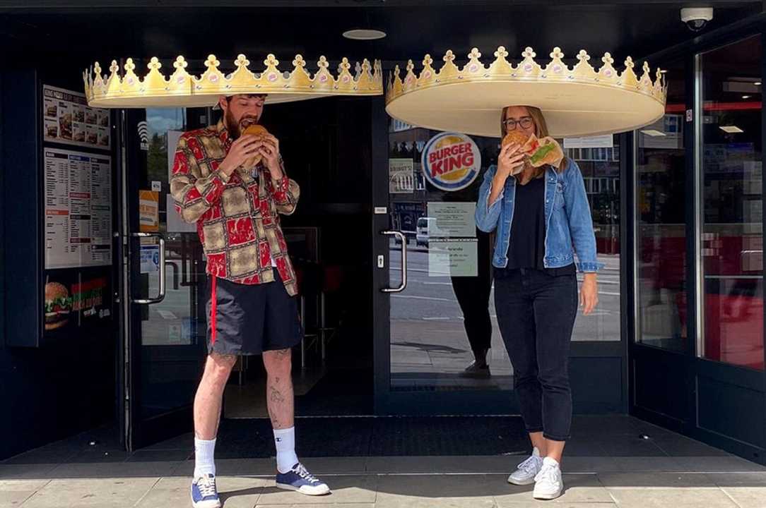 Ristoranti: da Burger King Germania enormi corone per garantire le distanze