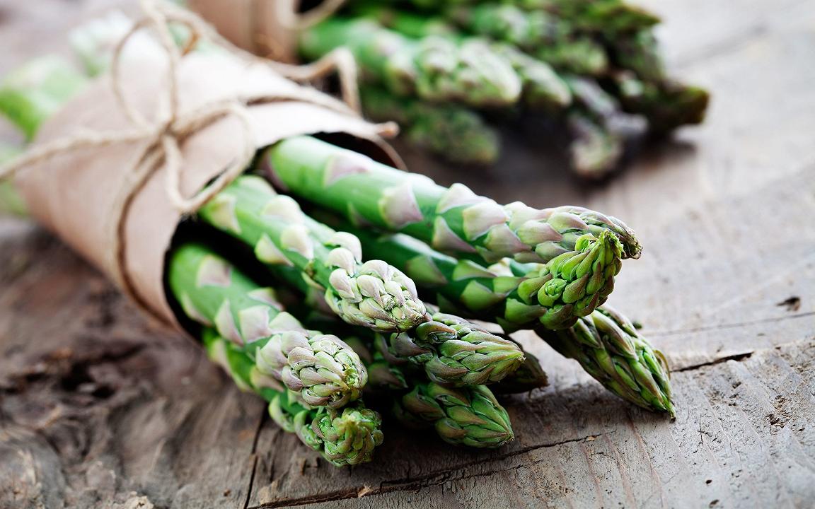 Tipi di asparagi: quali sono, come riconoscerli e usarli