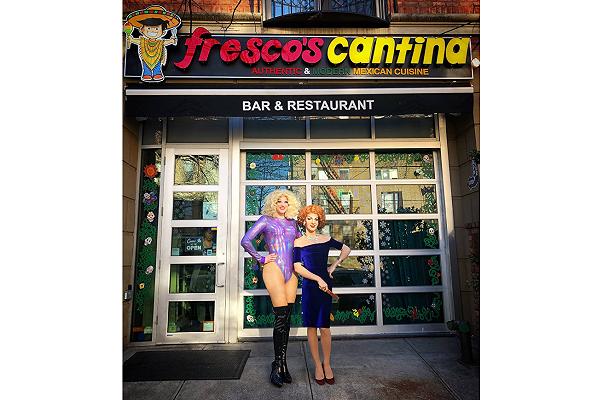 Ristorante a New York offre un servizio di delivery fatto da drag queen