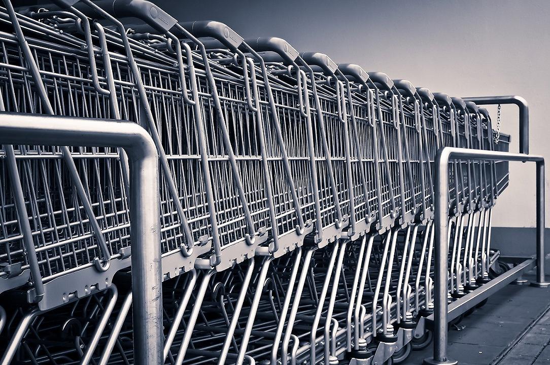 Supermercati: i prodotti Decathlon saranno nei Carrefour
