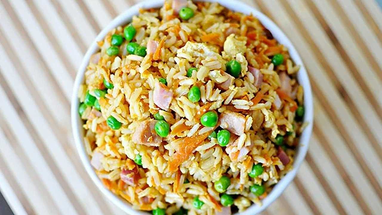 Come fare il riso fritto cinese, dalla tradizione “cantonese” inesistente