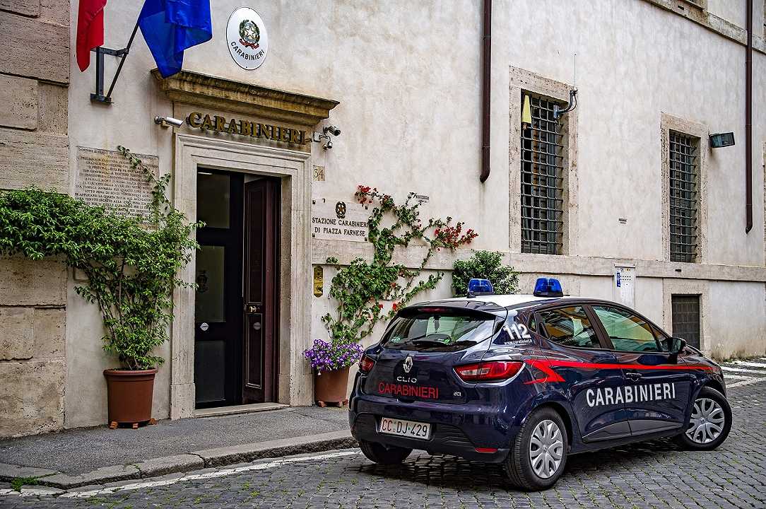 Roma: sequestrati 10 kg di alimenti privi di tracciabilità in 2 pizzerie a Trastevere