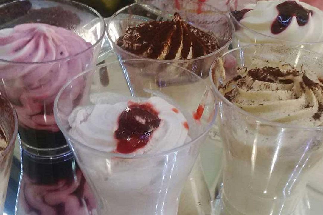 Napoli: la gelateria La Scimmia chiude, al suo posto una gastronomia