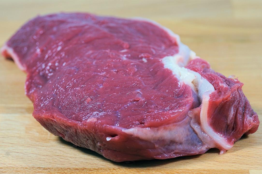 Carne bovina: calano del 30% le vendite