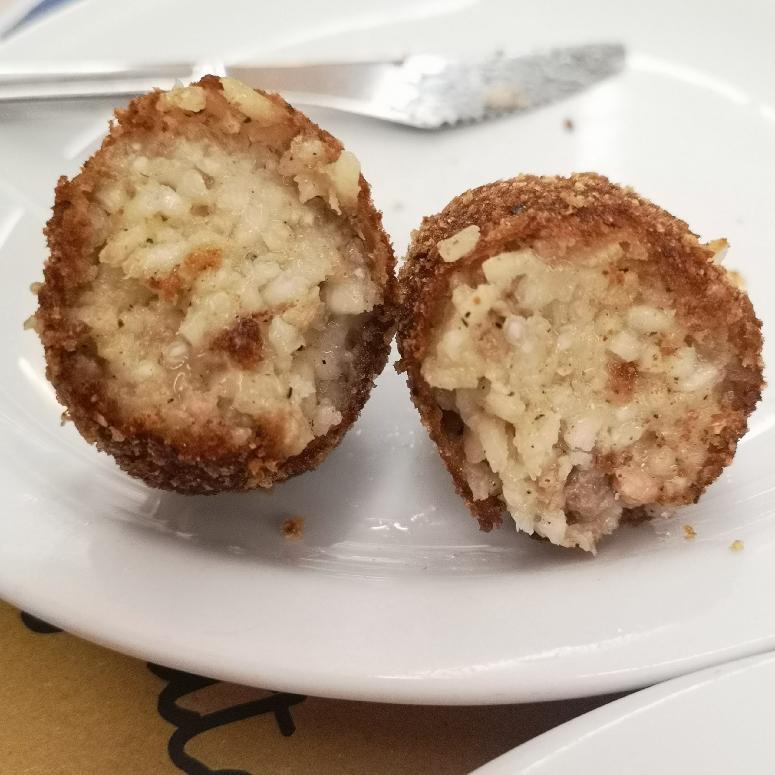 gatta_mangiona_suppli_norcina