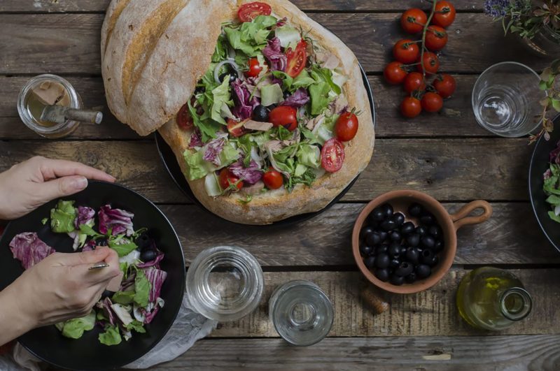 Quante calorie ha un'insalatona?