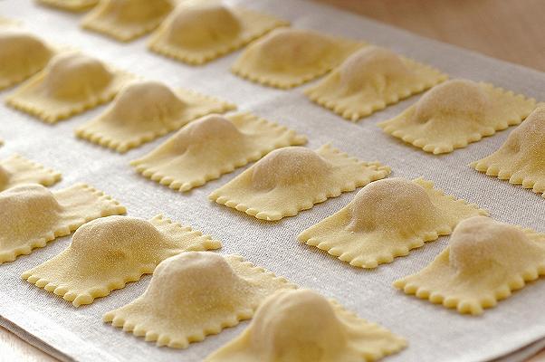 Ravioli di borragine: richiamo per rischio microbiologico