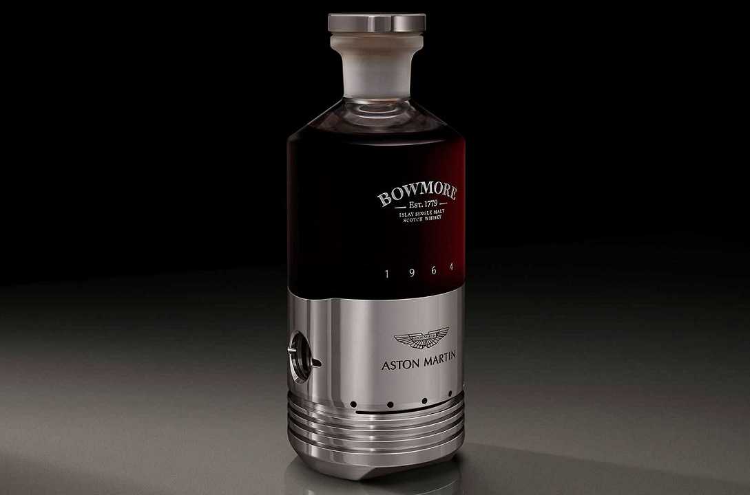 Bowmore Whisky, la nuova bottiglia è ricavata da un pistone Aston Martin