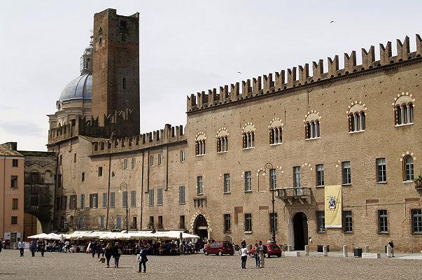 Coronavirus: focolaio in un’azienda agricola a Mantova, 97 positivi