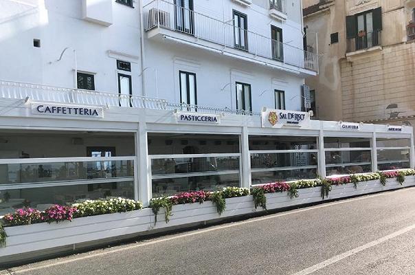 Pasticceria Sal de Riso di Minori chiusa “fino a data da destinarsi” per il Dpcm