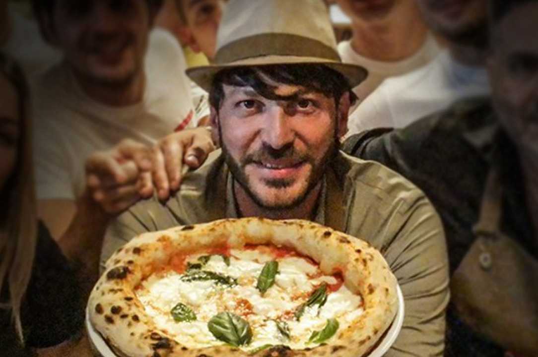 Pizza: Salvatore Lionello e la bufala del topo in cucina