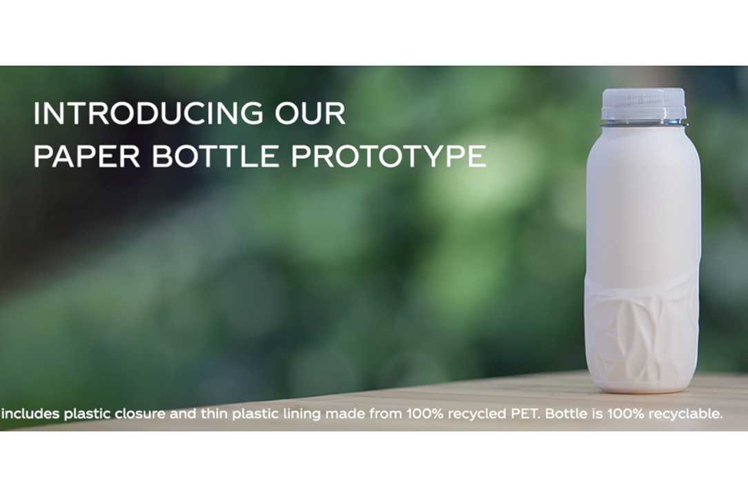 Coca Cola presenta la prima bottiglia in carta, 100% riciclabile