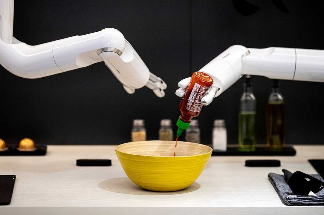 Spesa, è boom di robot da cucina: +111%