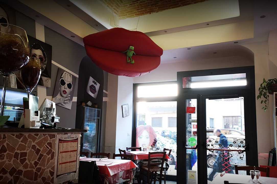 Torino: insulti omofobi ai titolari di una pizzeria