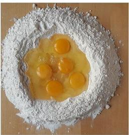 Mescolate farina e uova