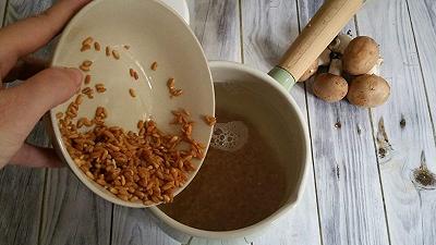Cuocete il farro