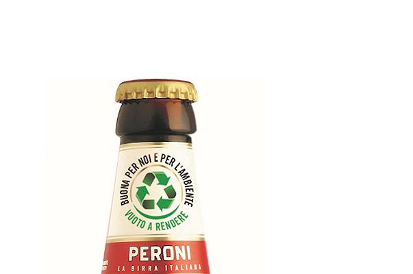 Birra Peroni: la nuova bottiglia promuove il vuoto a rendere