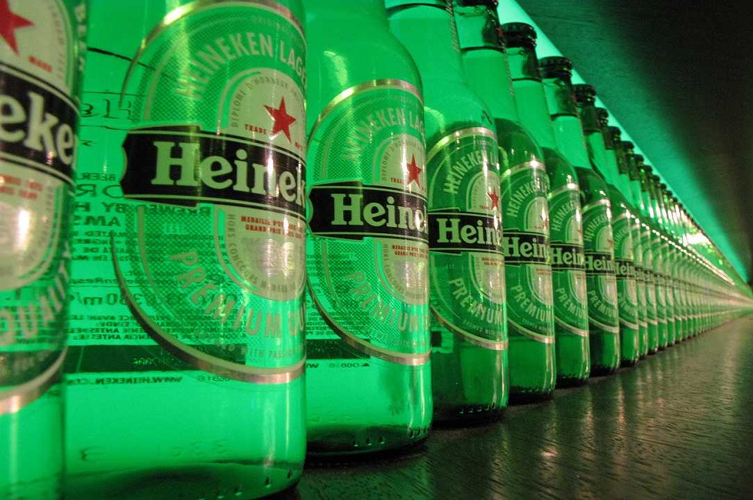 Heineken ha convertito le sue birre invendute in biogas