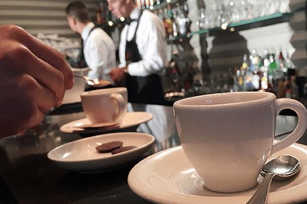 Orvieto: ordina un caffé per poi rubare il portafogli al gestore