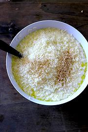 Aggiungete il parmigiano e la noce moscata