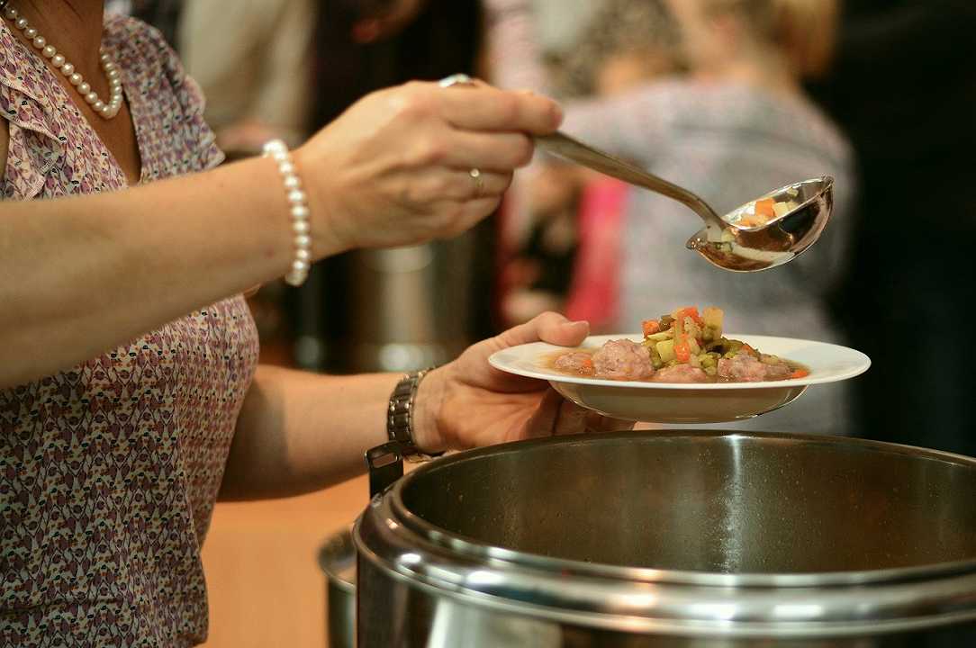 Ginevra: apre il ristorante Refettorio, di sera diventa mensa per i poveri