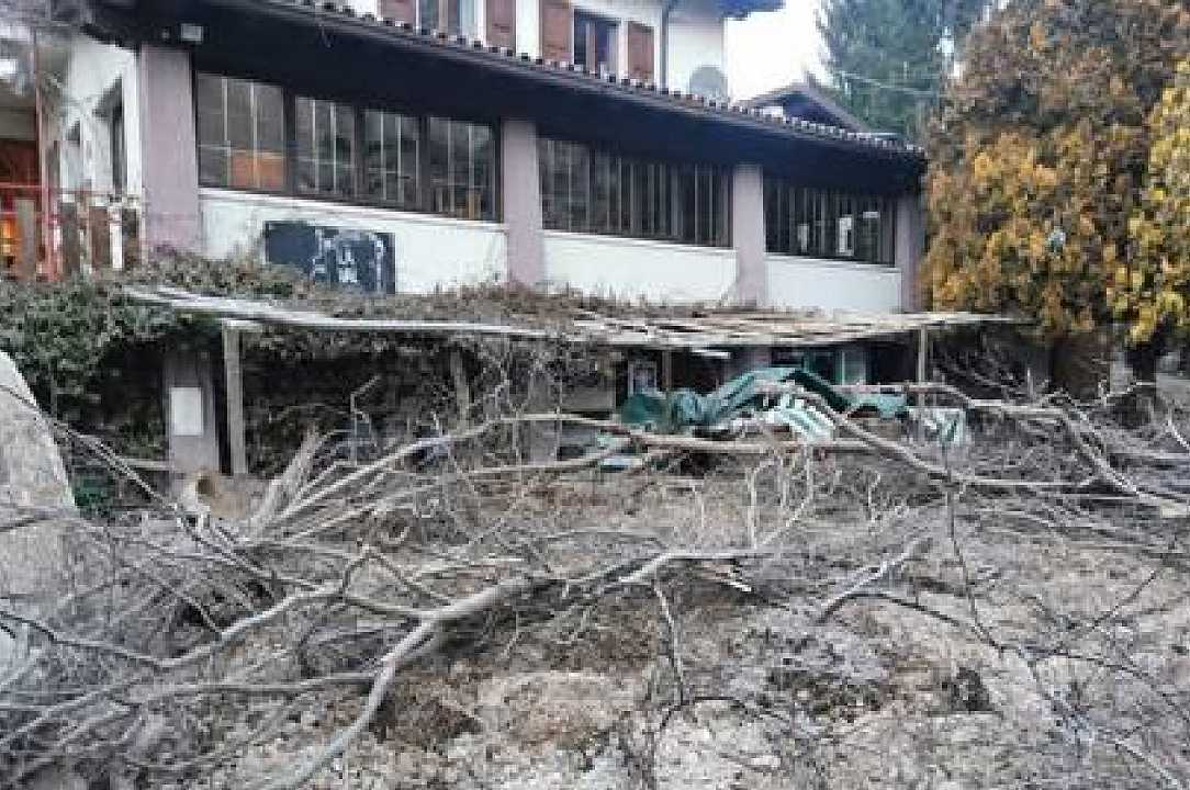 Verona: terremoto causa una frana che sfiora un ristorante