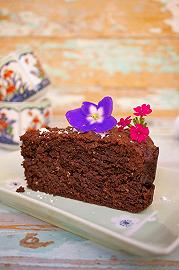 Cuocete la torta