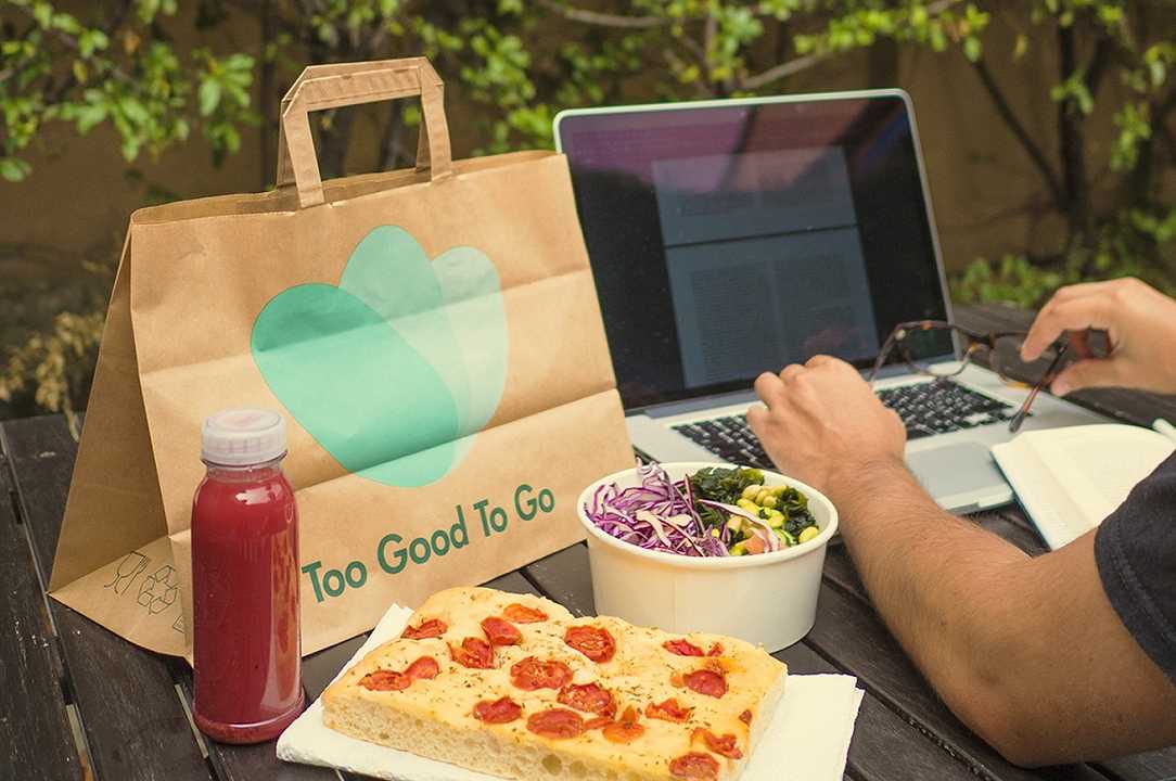 Spreco alimentare: Too Good To Go lancia la Magic Box con cibo a sorpresa