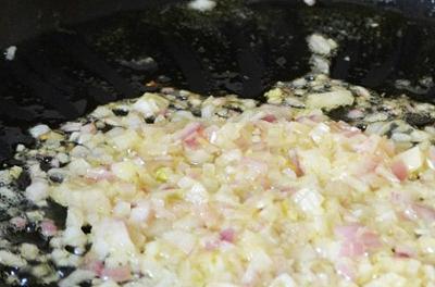 Tritate lo scalogno
