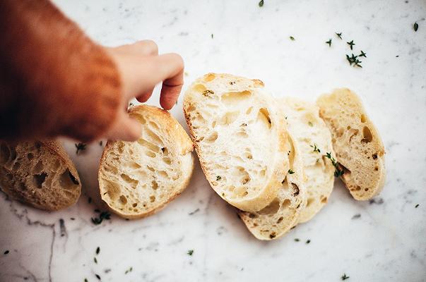 Spreco alimentare: in Italia buttiamo 27 kg di cibo a testa, per un valore di 6,4 miliardi