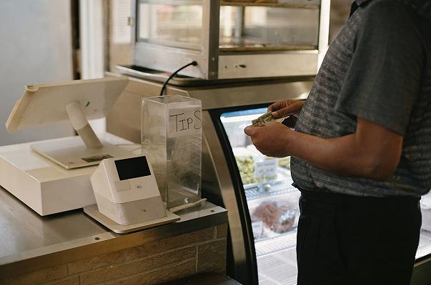 Ristoranti: per Fipe la lotteria degli scontrini penalizza chi è in difficoltà