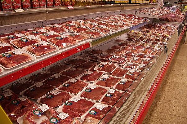 Carne confezionata: nel 2020 le vendite nella GDO arrivano quasi al miliardo di euro