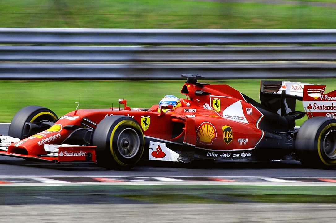 Ferrari Trento è il nuovo brindisi ufficiale della Formula 1: accordo di tre anni