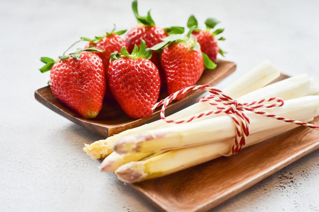fragole asparagi