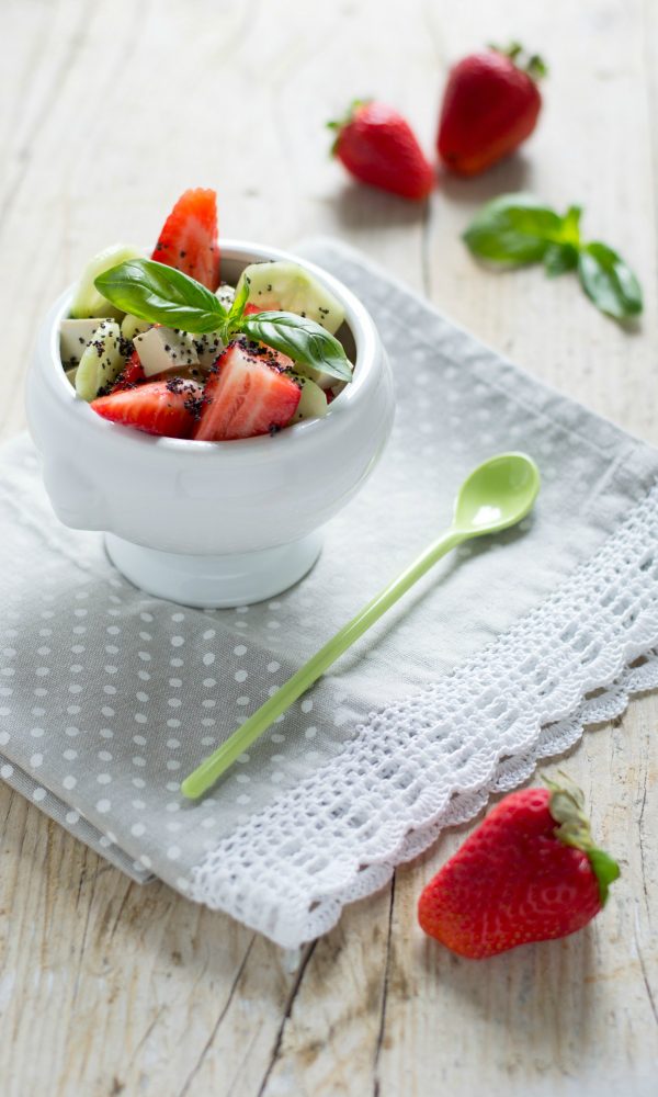 insalata di fragole in coppetta