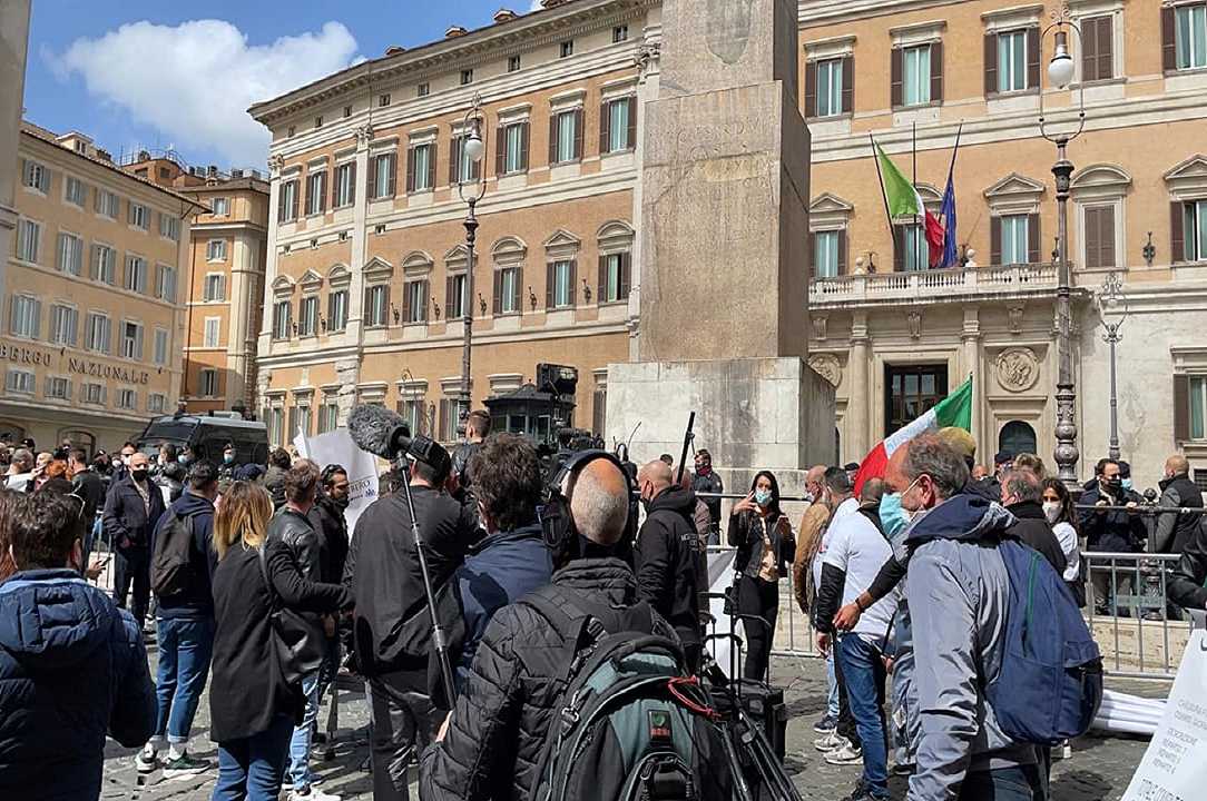 IoApro: il centro di Roma blindato per la manifestazione (non autorizzata) dei ristoratori