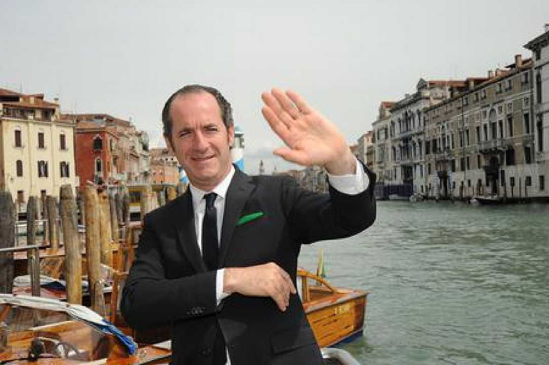 Luca Zaia: “Ristoranti aperti con dehors? Difficile per città come Venezia”