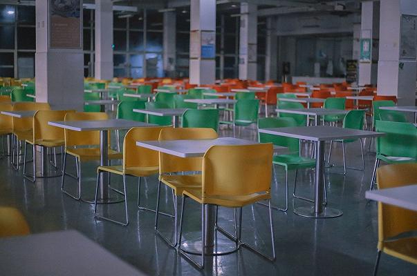 Monterotondo: viti nel pranzo dei bambini della mensa