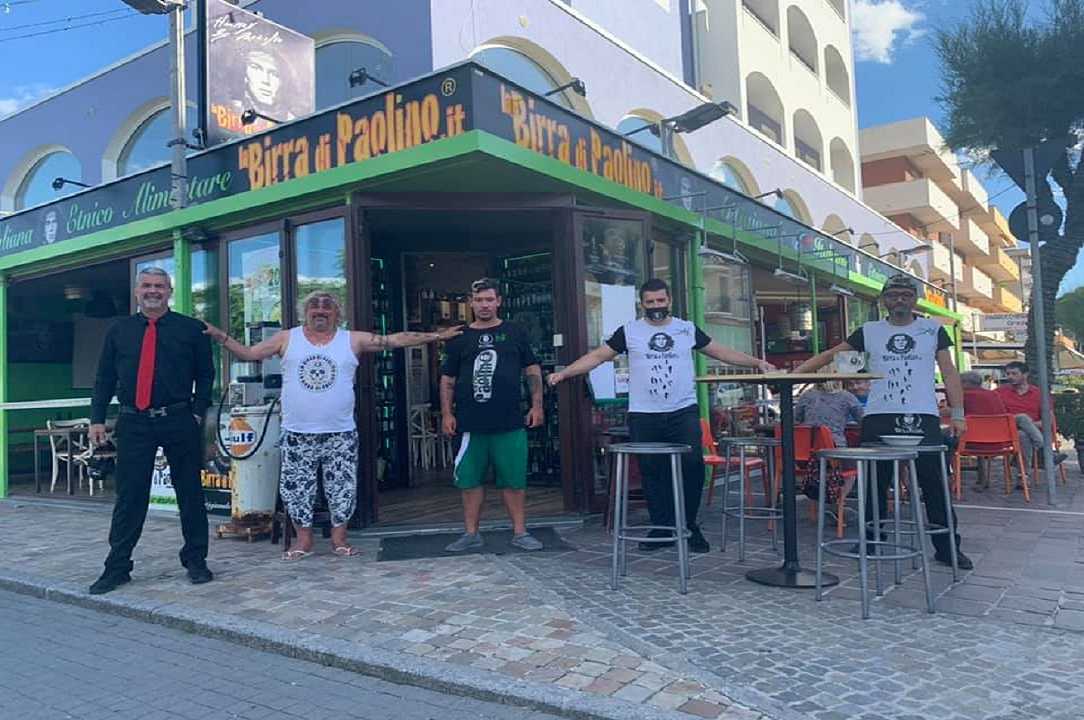 Rimini: ristorante multato per aperitivi fuori orario, ma erano i dipendenti che cenavano